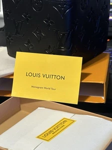 louis vuitton wallet men- monogram shadow - Picture 1 of 6