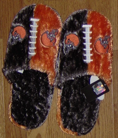 Cleveland Browns Plush Slippers FREE SHIPPING Cover