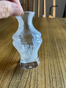 Vintage Caithness Scottish Art Glass & White Speckled Mottled Bud Vase apx 10cms - Picture 1 of 11