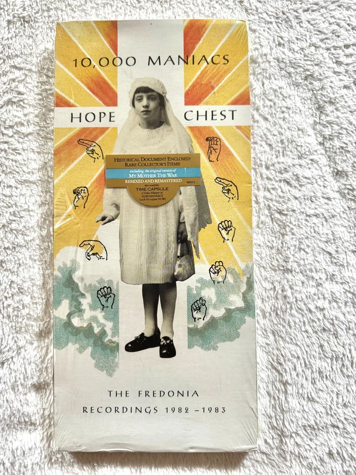 10,000 MANIACS SEALED LONGBOX CD SET PROMO HYPE DOCUMENT ENCLOSED HOPE CHEST LP Foto 1 de 4