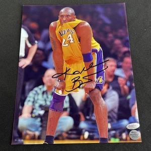 Kobe Bryant #8 Autographed NBA LA LAKERS 8.5x11” Photo Hand Signed COA Hologram - Picture 1 of 8