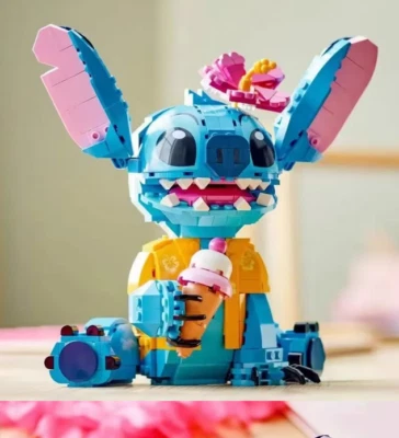 730pcs Stitch compatibile 43249 kit di mattoncini - Immagine 1 di 4