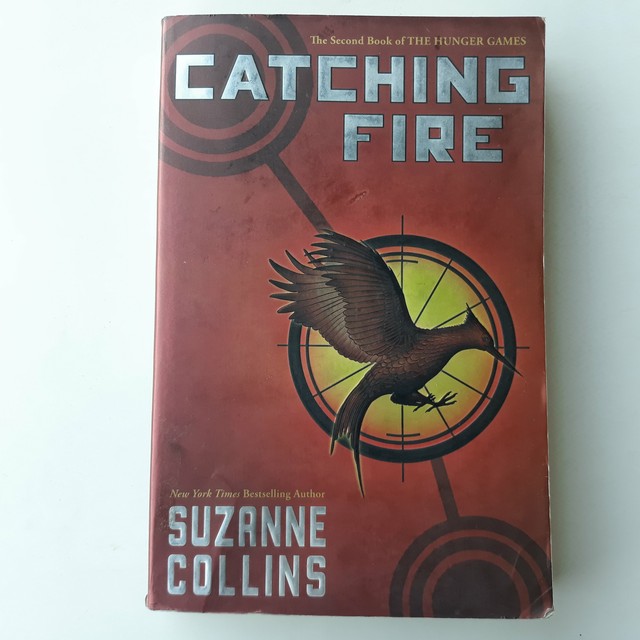 BIBLIO, The Hunger Games by Suzanne Collins, Paperback, 10/02/20, Scholastic