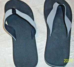 mens 2 right foot sandals size 12.5  each black gray foam - Picture 1 of 2