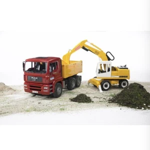 BRUDER Camion à benne basculante MAN TGA avec pelleteuse Liebherr - Foto 1 di 4