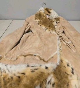 PAMELA MCCOY GOLD & FAUX FUR LONG SLEEVE TRENCH COAT IN SIZE S - Picture 1 of 10