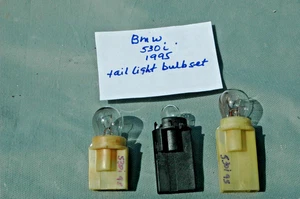 1989-1995 BMW 530i Inner Tail Light Receptacles & Bulbs Outer 3pcs OEM - Picture 1 of 3