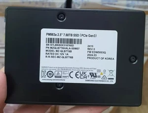 Samsung PM983A 7.68TB SSD 2.5" U.2 PCIe Gen3 NVMe MZ-QLB7T6B MZQLB7T6HALA-00W07 - Picture 1 of 2