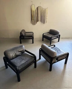 Post Modern Lounge Chairs Designed By Gae Aulenti For Knoll International, 1970s - Picture 1 of 6