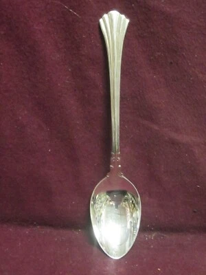 Reed & Barton Sterling EIGHTEENTH CENTURY TEASPOON 6 1/8" 41g no mono  - Image 1 of 4