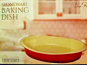 Stoneware Baking Dish (10.75" x 7.25"), by Le Regalo - Picture 1 of 2