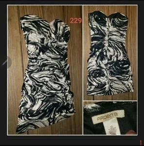 Vestido #229 (Venta de vestido: 2-$15, 5-$30, etc.) - Imagen 1 de 1