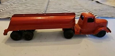 Vintage 1947 TootsieToy Mack L-Line Oil Tanker Excellent Original Made In USA Foto 1 de 4