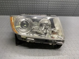 11-13 Jeep Grand Cherokee Headlight Xenon HID Right Passenger OEM NICE 2011-2013 - Picture 1 of 15
