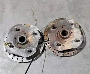 2005 Yamaha Big Bear 400 Front Left & Right Brake Rotors & Hubs - Foto 1 di 2