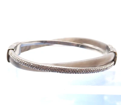 Brazalete Michael Kors MK Micro Pave Estrás Gris Tortuga Resina Retorcido 6 1/2" Foto 1 de 4