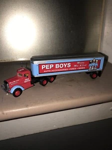Matchbox/Dinky, Pep Boys, 1939 Peterbilt Tractor Trailer, LOOK! - Picture 1 of 2