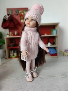 High-Quality Paola Reina Carol Vinyl Doll Hand Made Knitted Dress Outfit 32 cm - Picture 1 of 3