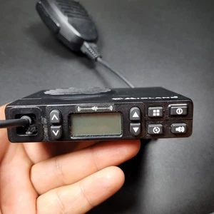 Midland MXT100 Micro Mobile GMRS 2 Way Radio With antenna - Photo 1/10