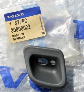 2000 2001 2002 2003 Volvo S40 V40 RH Right Front Headlight Wiper Bezel 30808022 - Picture 1 of 7
