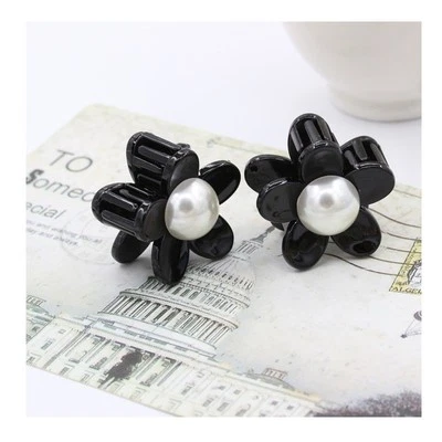 Acrylic Pearl Flower Mini Hair Clips - Image 1 of 2