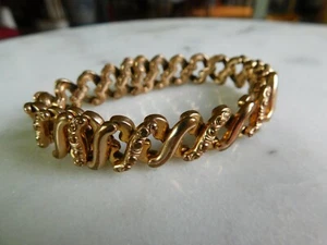Sweet Antique Vintage Rosy Detailed Expandable Bracelet marked Patented - Picture 1 of 7