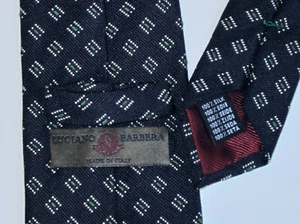 $195 LUCIANO BARBERA GREEN & GRAY DIAMONDS ON NAVY SILK HAND MADE TIE ITALY  - Picture 1 of 6