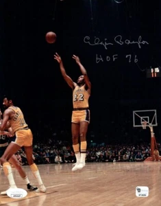 Elgin Baylor Signed Autographed 8X10 Photo Los Angeles Lakers "HOF 76" JSA - Picture 1 of 2