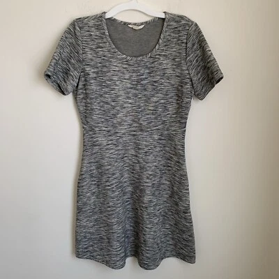 Тюль твидовое платье-футляр S черное серое кремовое текстурированное A60560 работа карьера короткое - Изображение 1 из 4