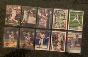 DEREK JETER CARD LOT............40 DIFFERENT! - Picture 1 of 4