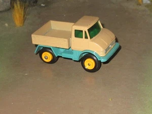 MATCHBOX LESNEY #49 UNIMOG TOY TRUCK MADE IN ENGLAND - Picture 1 of 5