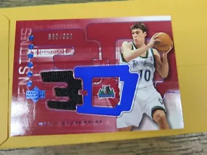 Camiseta deportiva de calentamiento 3D Wally Szczerbiak 2003-04 triple dimensión reliquia/999 rara - Imagen 1 de 9