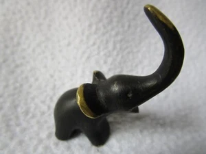 ¿Pequeño bailarín de latón elefante jefes? parcialmente ennegrecido comercializado Austria 4,5x4 - Imagen 1 de 11