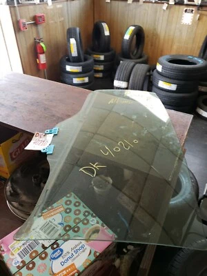 Nissan Altima 2004 2005 2006 ventana puerta cristal lado del pasajero trasero derecho  Foto 1 de 2