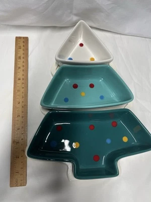 Juego de 4 piezas para servir Holiday Cheer/plato de dulces con forma de árbol de Navidad nuevo Foto 1 de 4