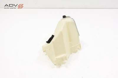 2003 - 2008 BMW Z4 E85 FUSE RELAY JUNCTION BOX BLOCK LOWER COVER OEM - Image 1 of 4