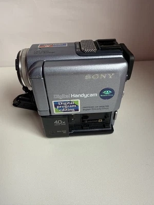 SONY DCR-PC5E Mini DV Tape Digital Video Camera Handycam Complete Working Set - Image 1 of 4