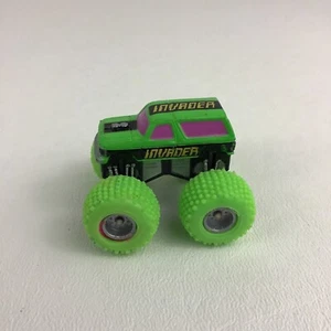 Micro Machines Vintage 1990 Galoob Monster Trucks Tuff Trax Tredz Green Invader - Picture 1 of 6