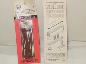 N twelve Micro Trains 15002  [1071] 40' old style roofwalks  NOS - Picture 1 of 2