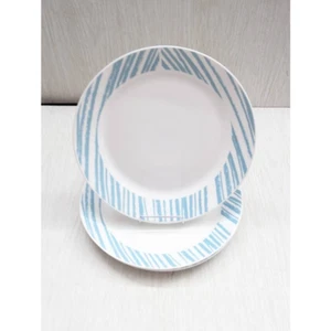 Corelle Dinner Plate Everyday Expressions Geometrica Blue White 4 Piece Set New - Picture 1 of 8