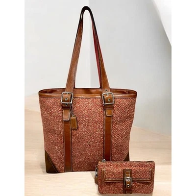 Y2K Coach F11216 Scaro Herringbone Tweed Tote Bag & Matching Wristlet - Image 1 of 4