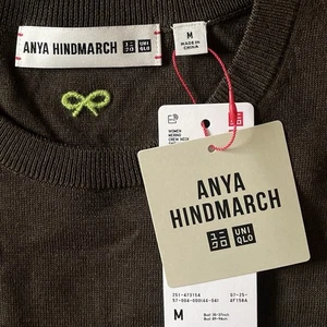 ANYA HINDMARCH UNIQLO Olive Merino Wool Eye Jumper ~ MEDIUM ~ NEW ~ Hindmarsh - Picture 1 of 2