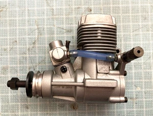 O.S. Moteur lumineux MAX-25FX 4.07cc 2 cycles sans silencieux, utilisé pour avion R/C - Photo 1/4