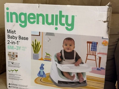Base elevadora 2 en 1 para bebé Ingenuity de alimentación y asiento de piso con bandeja autoalmacenable Foto 1 de 4