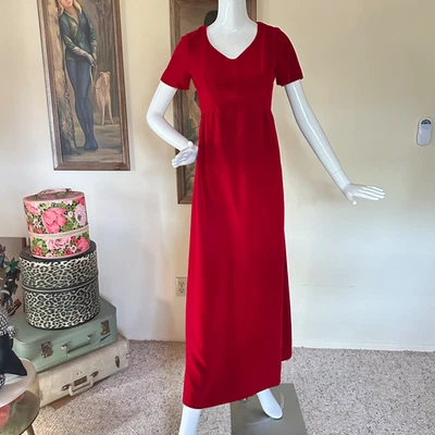 Винтажный 1960-х красный бархат завышенной талии праздник Кокетливое платье выпускное платье S - Изображение 1 из 4