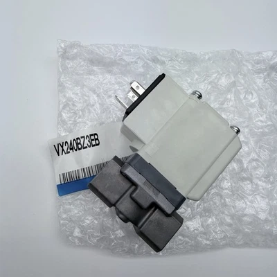 2-Pack Norgren 100290600 Push-in Fitting, Bulkhead Union, Straight, 6mm O.D. - Image 1 of 4