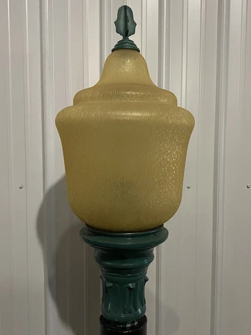 Vintage Street Light, Pole Lamp, Street Light, Tulip Parkway New York LED Cover