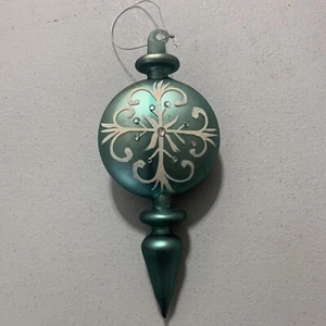 vintage christmas glass ornament - Picture 1 of 4