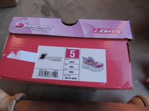 Sketchers Sport Girls size 5 Pink Mae 093016334 light up - Picture 1 of 4