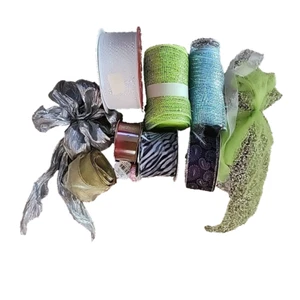 Craft Ribbon Lot Some Wired and Mesh Bows - Picture 1 of 5
